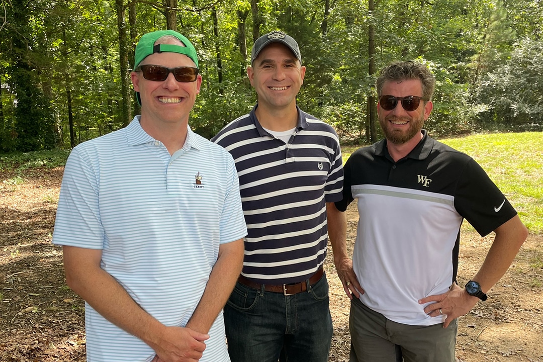 Two senior adults sharing a meal in a classroom
